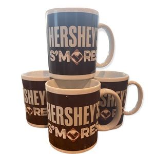 4x HERSHEY’S Mugs